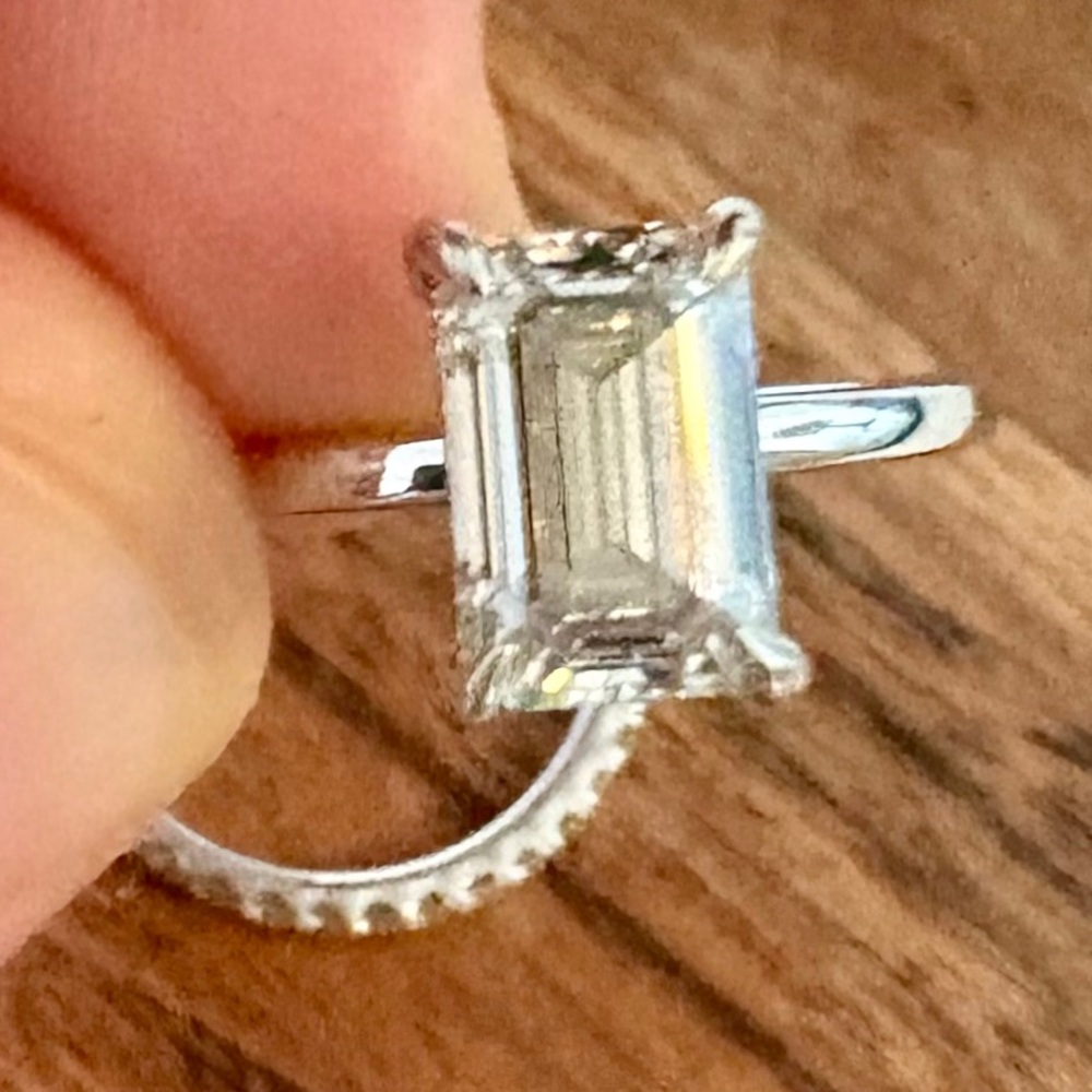 Absolutely Stunning Silver Ring Set With Clear St… - image 2